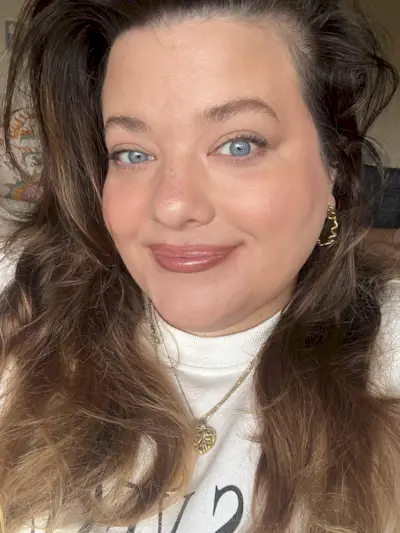 best perfumes for women, laura capon