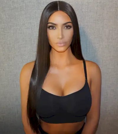 easy-hairstyles-for-long-hair-287365-1590093393189-main