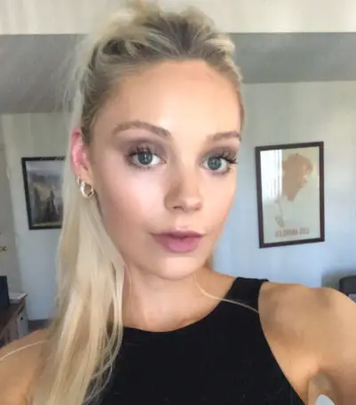 easy-hairstyles-for-long-hair-287365-1590093287563-main