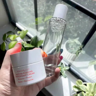 peach-and-lily-skincare-302644-1663967907389-main