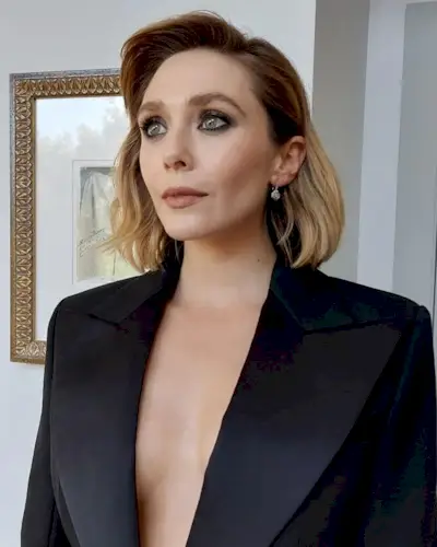 textured-bob-haircut-309244-1693910057085-image