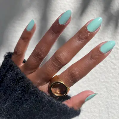 summer-nail-colors-281135-1684783807324-main