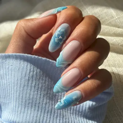 baby blue nails