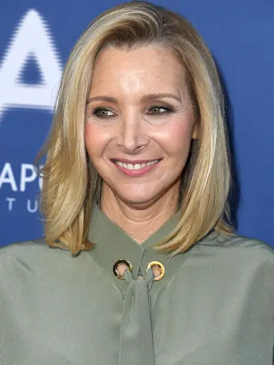 layered-bobs-for-fine-hair-303015-1665750265602-image