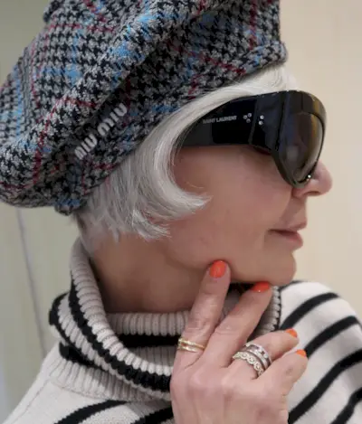 chin-length-bob-hairstyles-306209-1679056984153-main