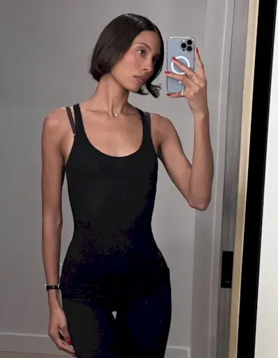 chin-length-bob-hairstyles-306209-1679055624490-main