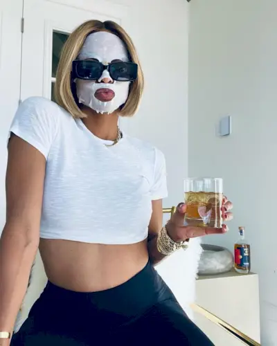 a-line-bob-hair-trend-309008-1692716862285-main