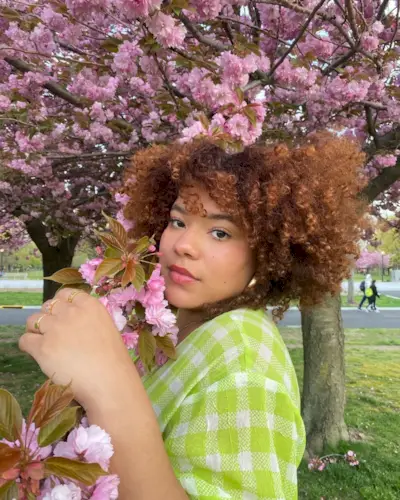 butterfly-bob-hair-trend-309552-1695207909216-main