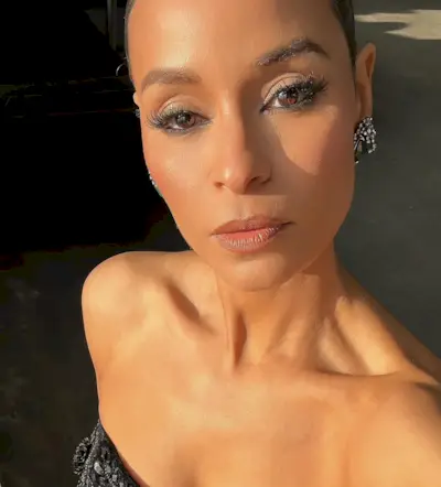 best-drugstore-eyelash-curlers-297438-1693938646603-main