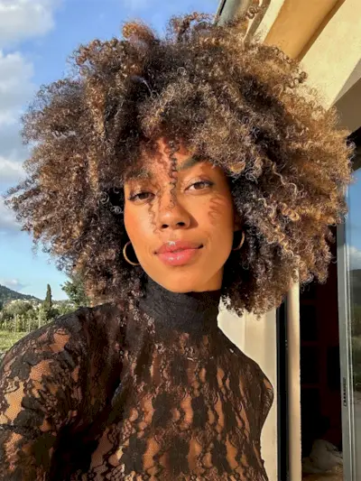 how-to-get-naturally-curly-hair-back-306821-1682382939285-main