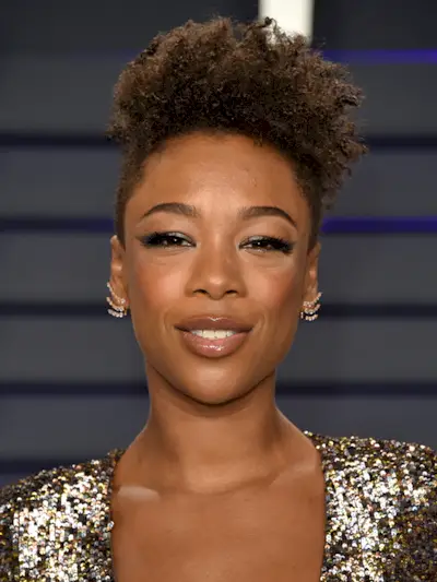 eye-makeup-for-hooded-eyes-302565-1663767363956-image