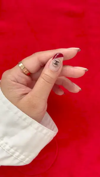 Negative space nails