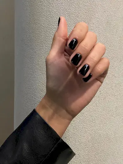 winter-nail-colours-296702-1638294858900-image