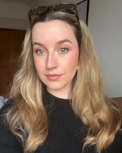 @gracelindsay__ freshly washed hair