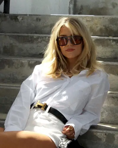 medium-length-hairstyles-for-thin-hair-294660-1683218599267-image