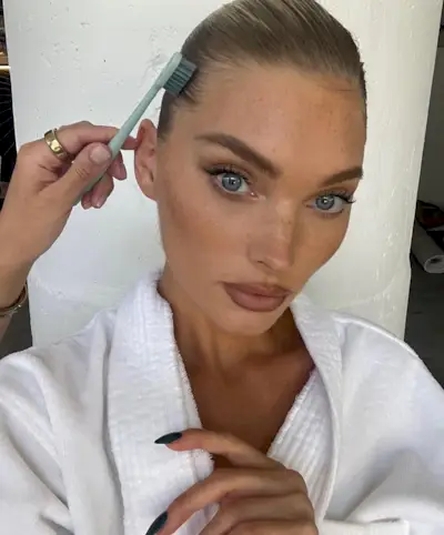 @hoskelsa winged eyeliner look