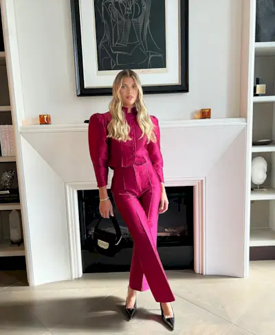 Sofia Richie Grainge with loose waves