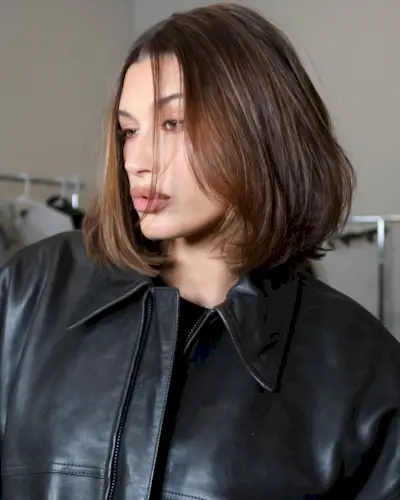 Hailey Bieber wears a sunkissed luxe bob