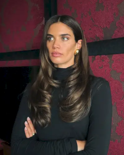 Sara Sampaio with rich, glossy strands