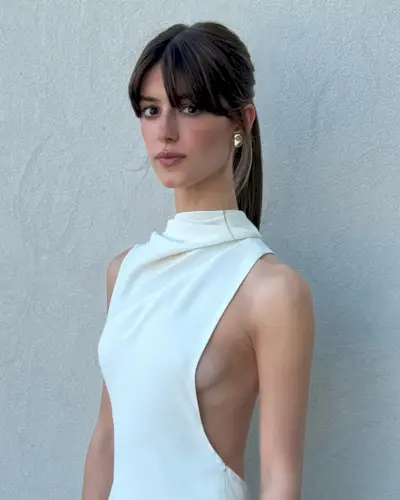 Daisy Edgar-Jones Fringe