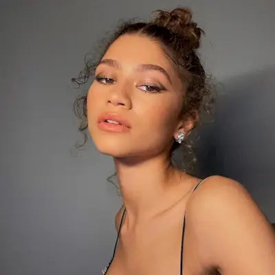 cute-makeup-looks-296442-1638584572027-main