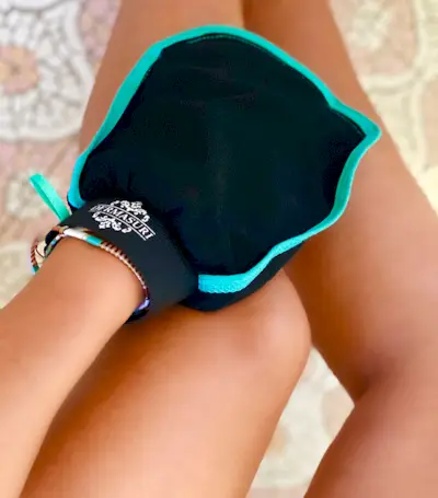 Dermasuri Exfoliating Scrub Mitt