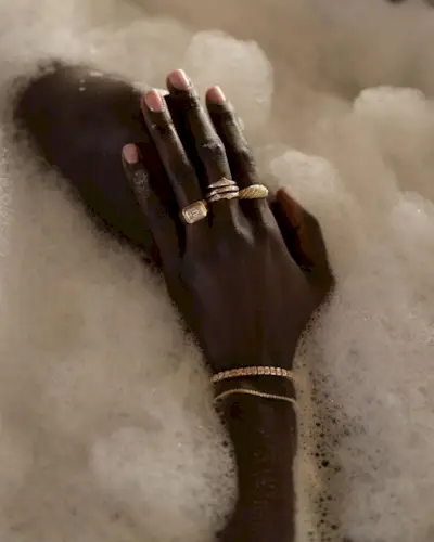 pink-nails-299805-1652271137257-main