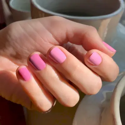 pink-nails-299805-1652269799671-main