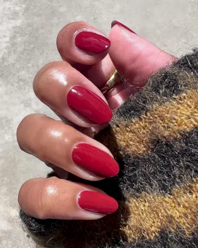 red-nail-polish-trend-309783-1696248340052-main