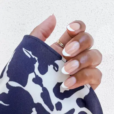 @themaniclub oval French tip nails