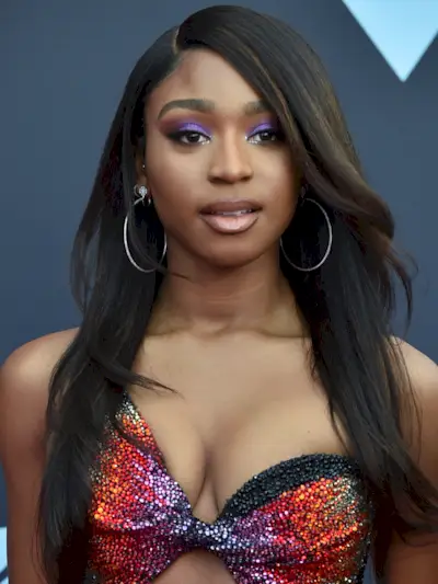 2000s-hairstyles-292610-1617928964556-image