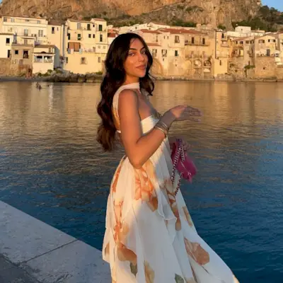 DermaFlash + DermaFlash Luxe+ Anti-Aging, Exfoliation + Peach Fuzz Removal Device