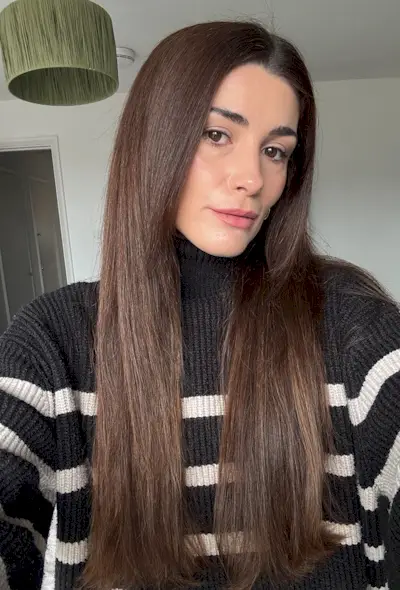 Eleanor after using GHD Max hair straightener