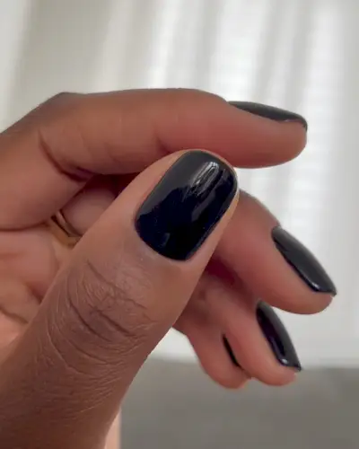 @paintedbyjools black manicure