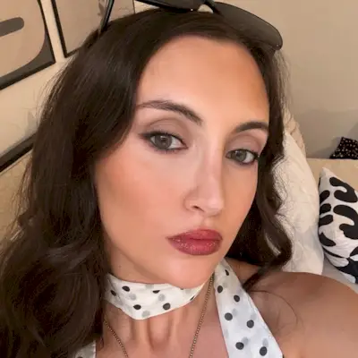 Associate Beauty Editor Alyssa Brascia wearing Armani Beauty's Luminous Silk Foundation