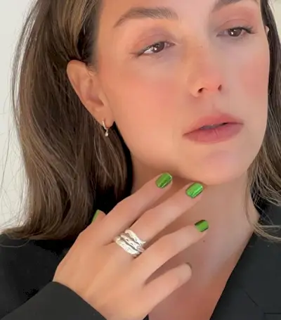 pretty-nail-colors-285567-1683234504488-main