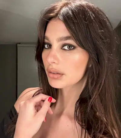 pretty-nail-colors-285567-1683234528855-main