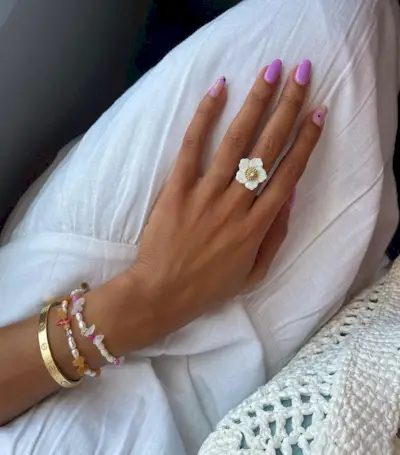 pretty-nail-colors-285567-1683234334200-main