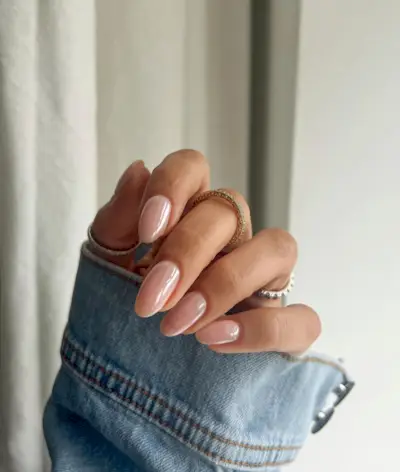 pretty-nail-colors-285567-1704263467619-main