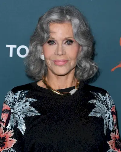 Jane Fonda grey bob hairstyle