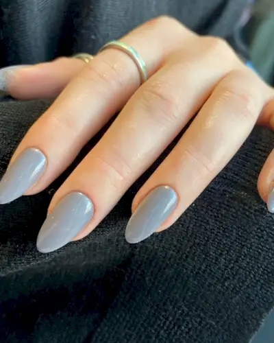 grey-nail-polish-trend-310039-1697456602440-main