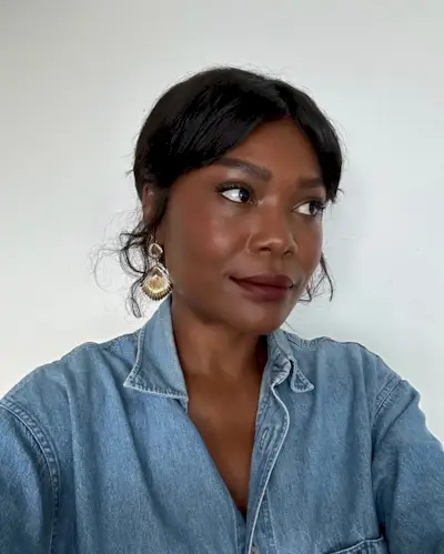 @frannfyne middle parting updo