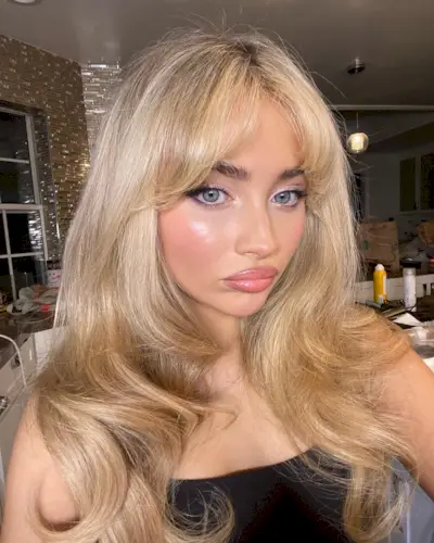 Sabrina Carpenter haircut