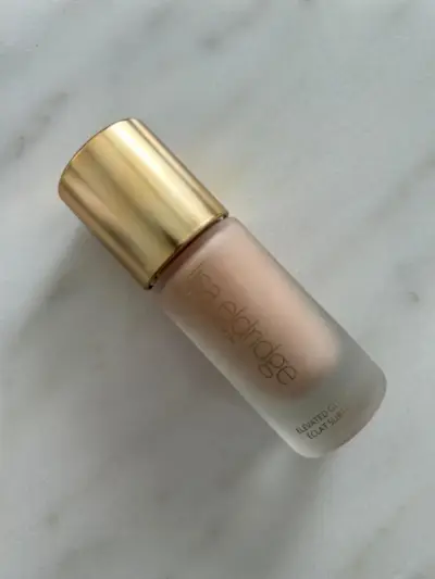 Junior beauty editor, Grace Lindsay, testing Lisa Eldridge Makeup