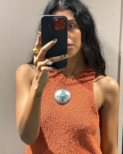 olive-green-nails-309398-1694600165671-main