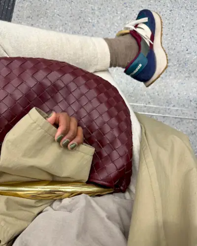 olive-green-nails-309398-1694600030717-main