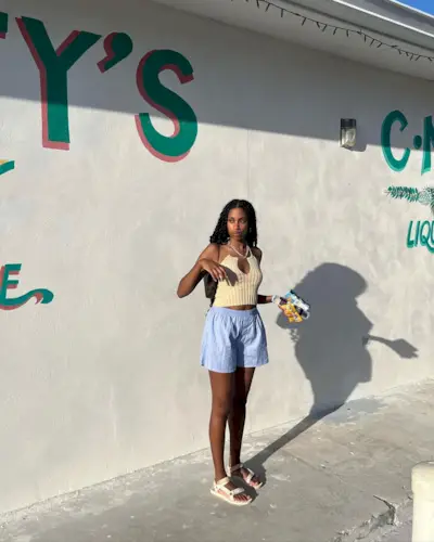 european-summer-fashion-trends-308210-1688728931791-image