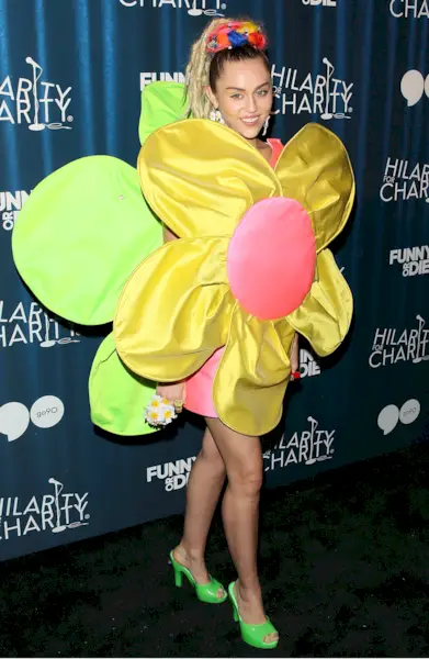 miley-cyrus-style-281155-1562707116239-image