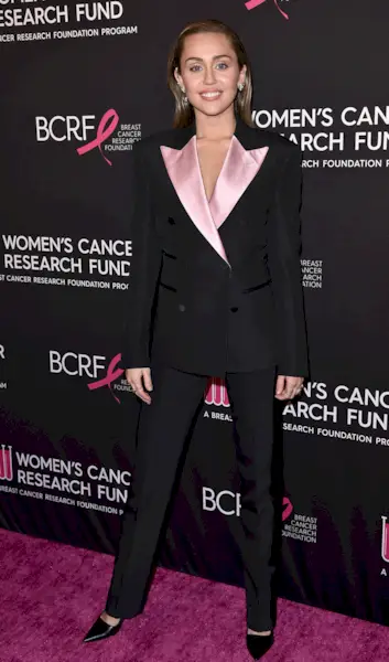 miley-cyrus-style-281155-1562707126157-image