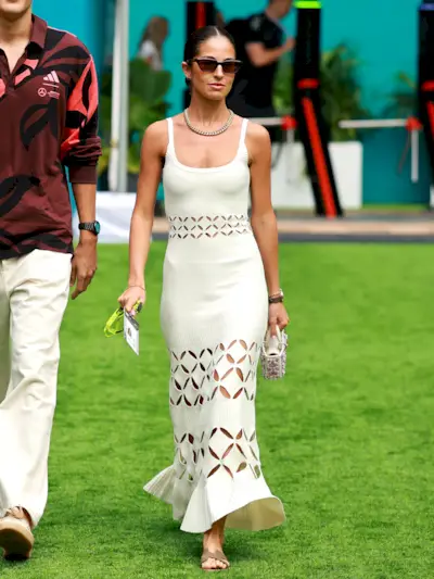 Influencer wearing Formula. 1 outfit.